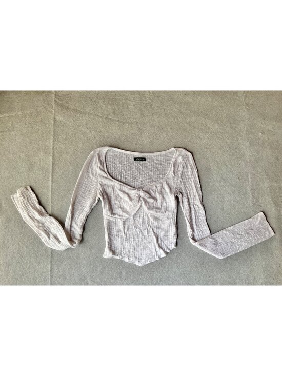 wild fable Tops - Wild Fable Womens  top XS White Ribbed Knit Cropped Top Long Bell Sleeves Boho